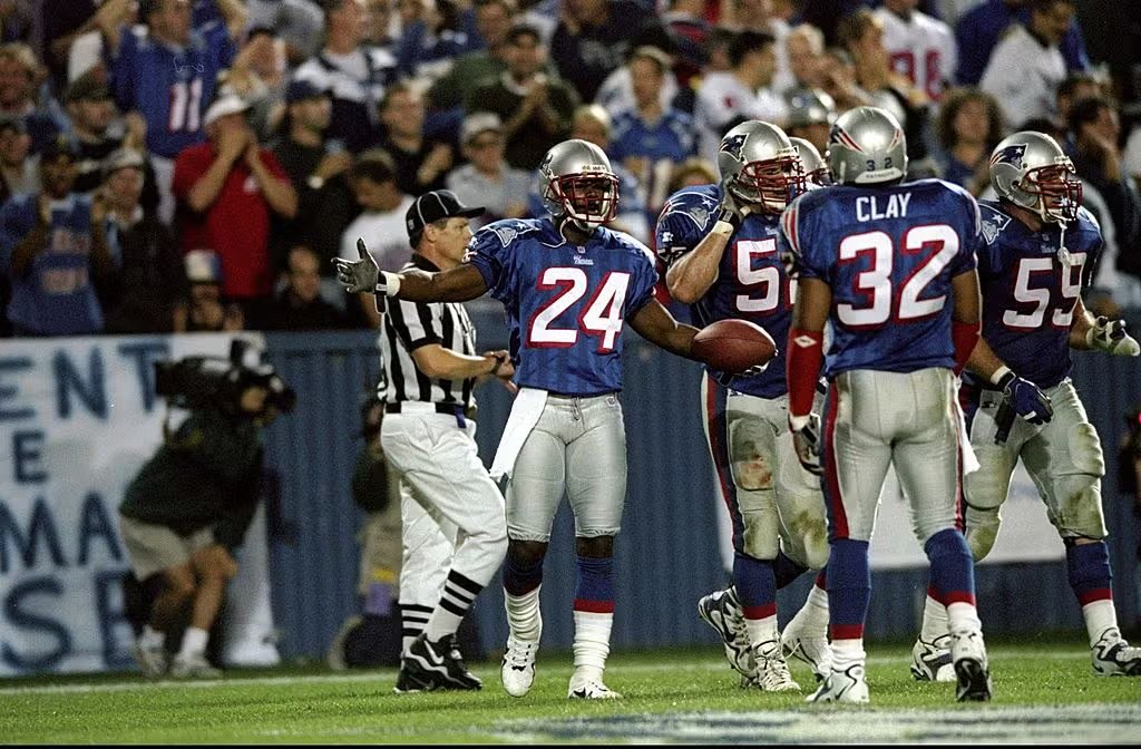 Rivalry uniforms, 90s colors would go really hard imo