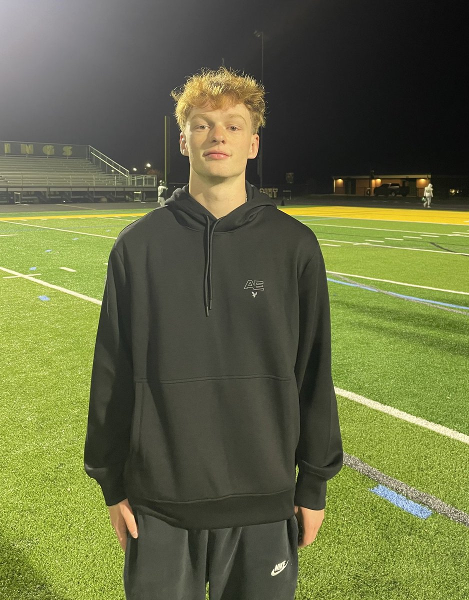 CoachDaveBishop's tweet image. Congratulations to the following @FBvikingstrong players for earning Player of the Week Honors Game #10 vs Woodgrove:

Defense: 
- Secondary All packages: 2 INT 5 PBU
L ➡️ R: @RParada_5 , @ISAIAHR03075375 , @GaffneyMac842 , James Mackey, @ethanlaf3 , @bradley_fin22 , @jj_ryun…