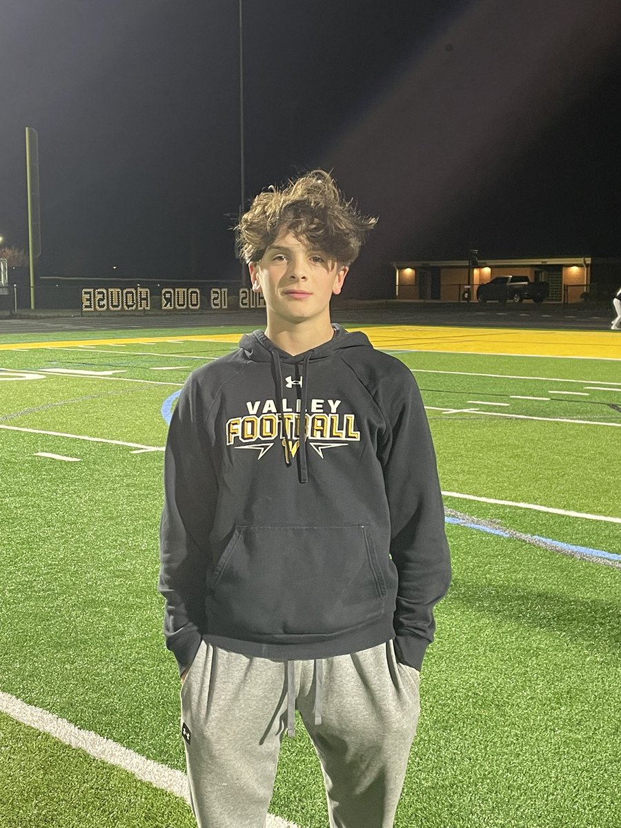 CoachDaveBishop's tweet image. Congratulations to the following @FBvikingstrong players for earning Player of the Week Honors Game #10 vs Woodgrove:

Defense: 
- Secondary All packages: 2 INT 5 PBU
L ➡️ R: @RParada_5 , @ISAIAHR03075375 , @GaffneyMac842 , James Mackey, @ethanlaf3 , @bradley_fin22 , @jj_ryun…