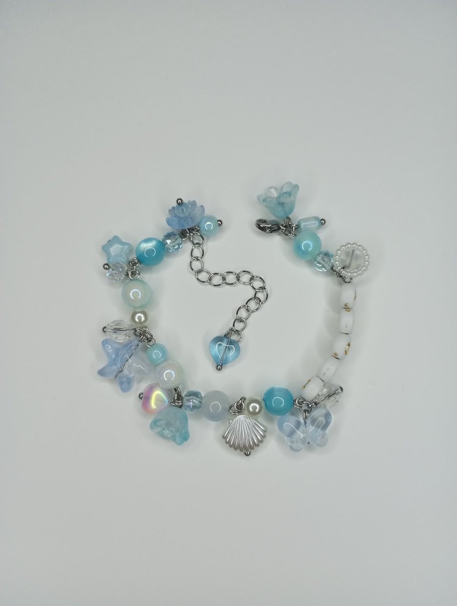 olrdn4's tweet image. [Help Repost 🫶🏻]
Open handmade beaded charms customs/commissions for #TREASUREinKL #PULSE_ON_IN_KL &amp;gt;&amp;lt;

✅ Pickup @ venue/postage

📝 Kindly refer to the poster attached for more details 

DM @olrdn4 to order &amp;lt;3

Can find @/mirene.studio on Instagram to explore more on my works 🫶🏻