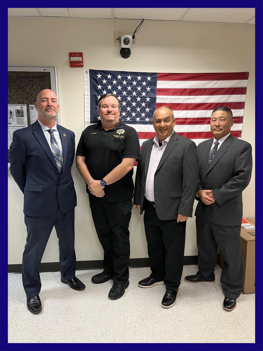 FHDA_Police's tweet image. Last month we had the pleasure of working with consultants from CA POST Counseling &amp;amp; Projects Bureau on a study to help us improve how we handle evidence and property. We’re thankful for their time and expertise, and proud of our team! #CampusSafety #Gratitude #ProfessionalGrowth