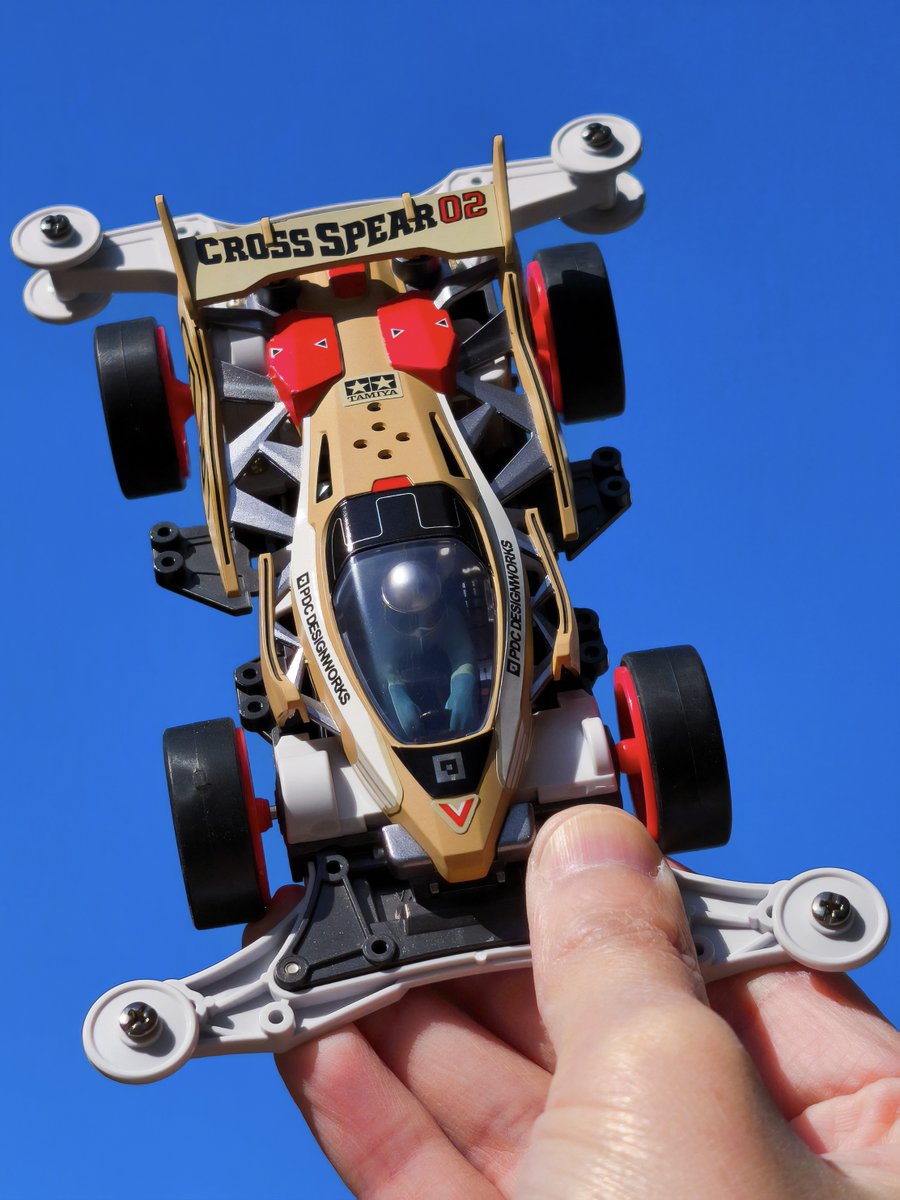 おはヨンク😆
11月14日金曜日です。明日から #タミヤフェア がスタート！

15(土)は「ミニ四駆ステーションチャンピオン決定戦2025」、16(日)は「ミニ四駆ワールドチャレンジ2025」を開催します。今年の最速を決める熱いレース、どうぞご注目ください🔥