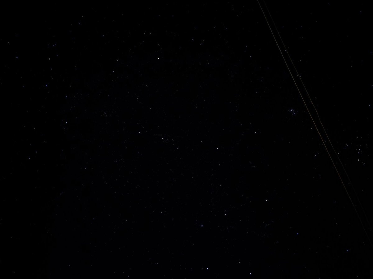 robert_lyman's tweet photo. Zoom in. The night sky at #Jessami https://t.co/6VhIYJY1Ri