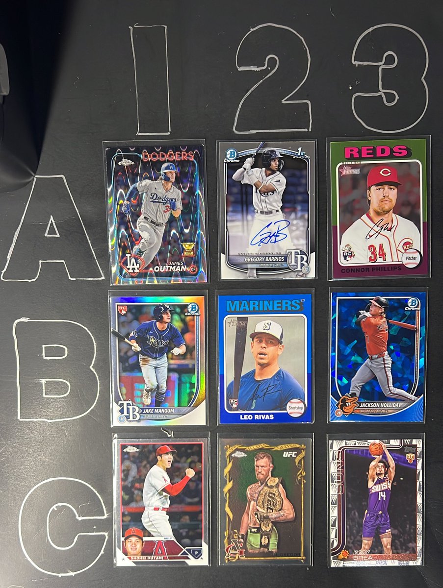 phillycardboard's tweet image. $3 each

Barrios auto
Phillips /699

#PCstacks
Stack til FRIDAY - Check out anytime-
Shipping In bio