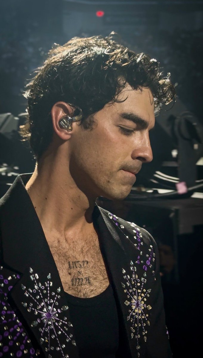 lawyered ⭐️⭐️⭐️ (@nnoelitus) on Twitter photo 