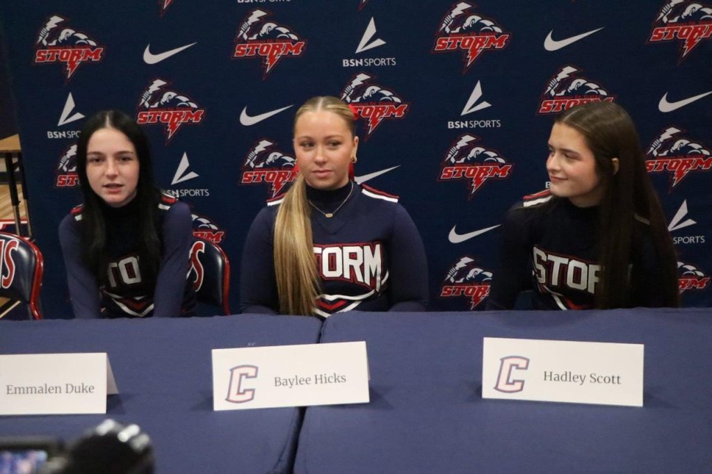 PHOTOS – Storm Media Day &amp; Storm Chaos – Cheer

yoursportsedge.com/2025/11/13/pho…