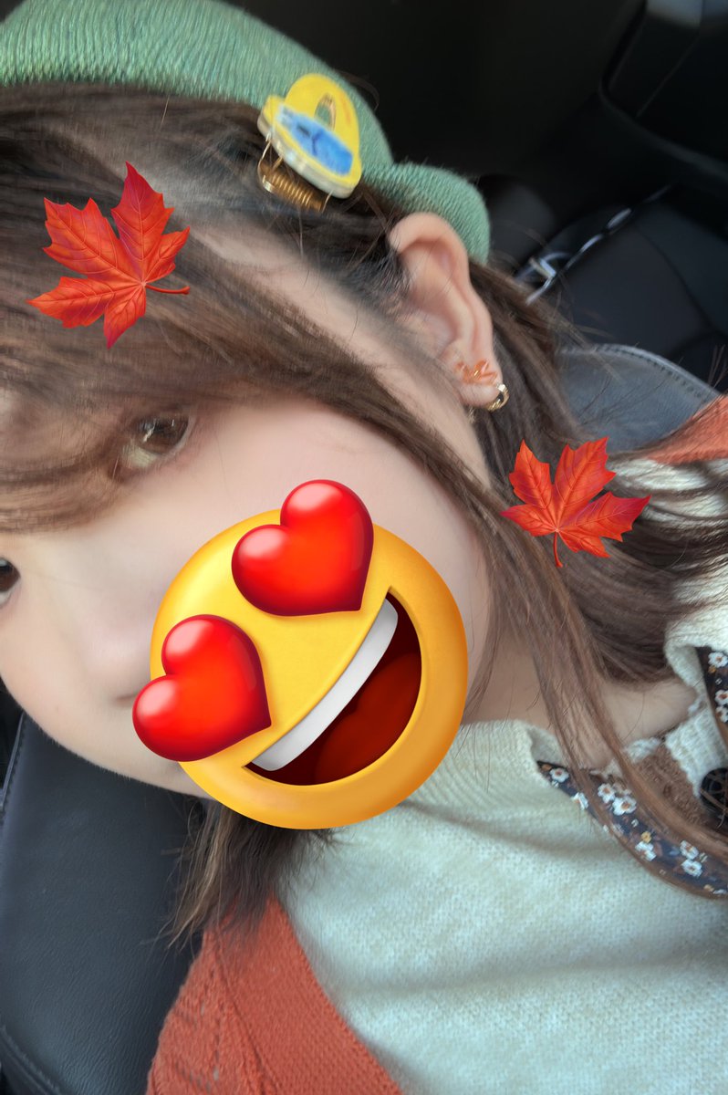 紅葉🍁を見にレッゴー🍁！！！
─=≡Σ((( つ•̀ω•́)GO！