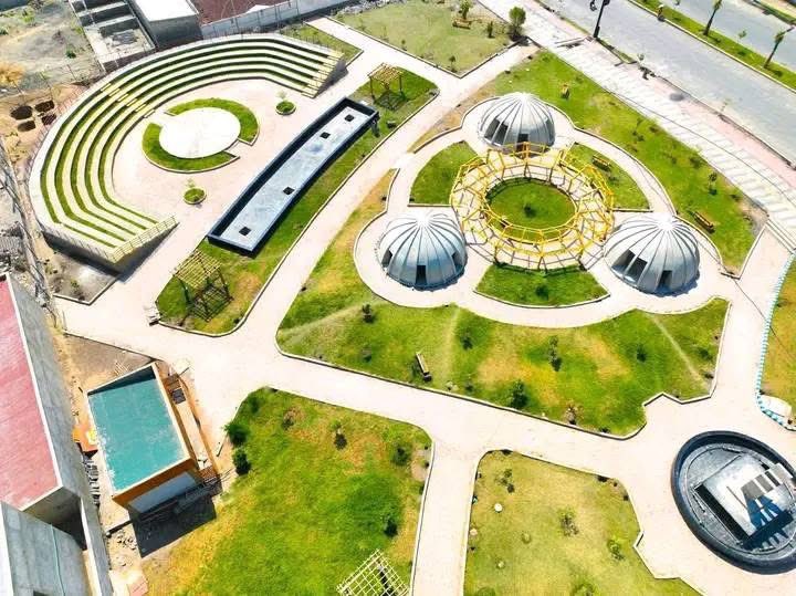 ETEmbassySEL's tweet image. በአፋር ሰመራ ከተማ እየተከናወነ የሚገኘው የኮሪደር ልማት ሥራ በምስል :-

#EBC #ebcdotstream #corridor