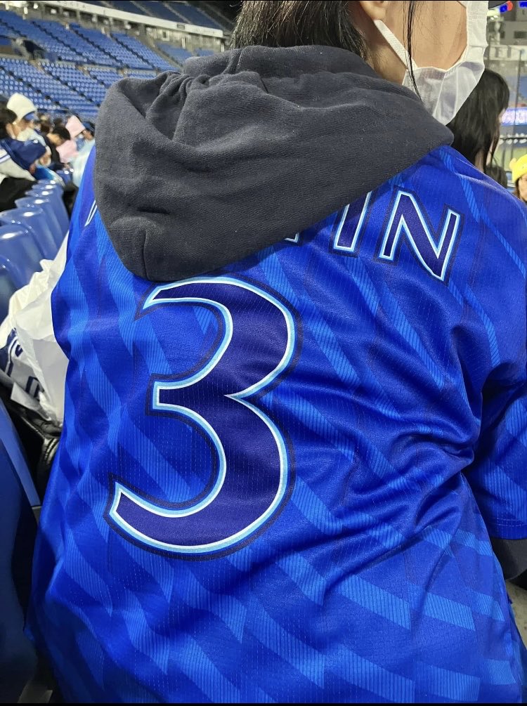 オースティンが居なくなっちゃう…( இωஇ )ｳﾜｰﾝ ビジターユニフォーム