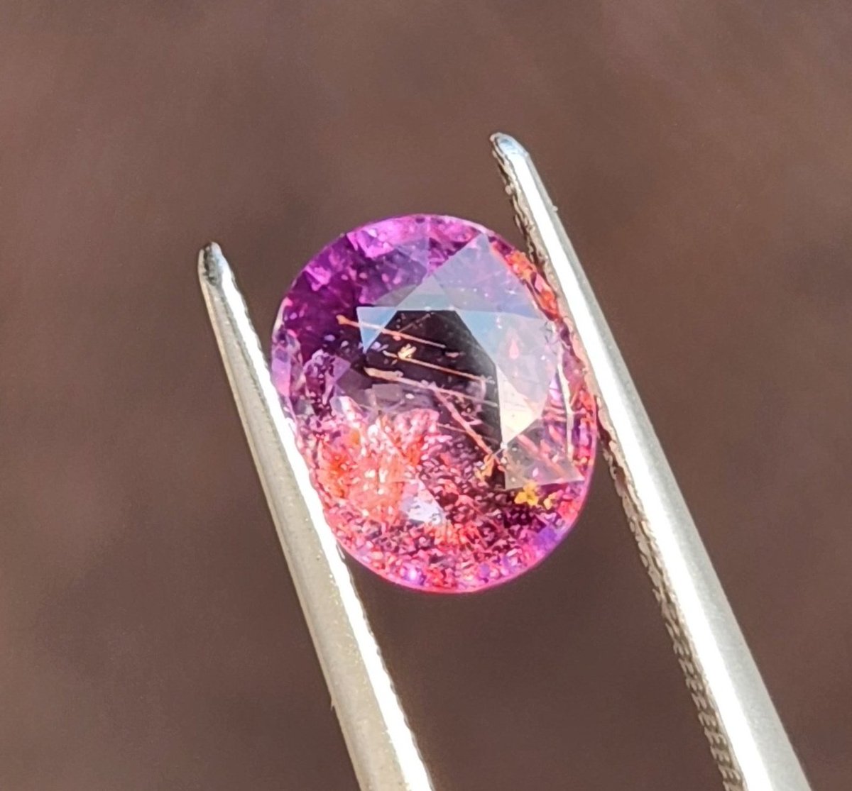 요렇게 크랙 없는 신기한 내포물 돌 찾아요
많관부🥹❤️‍🔥 아래 친구들은 제 소장품들이에요(자랑)