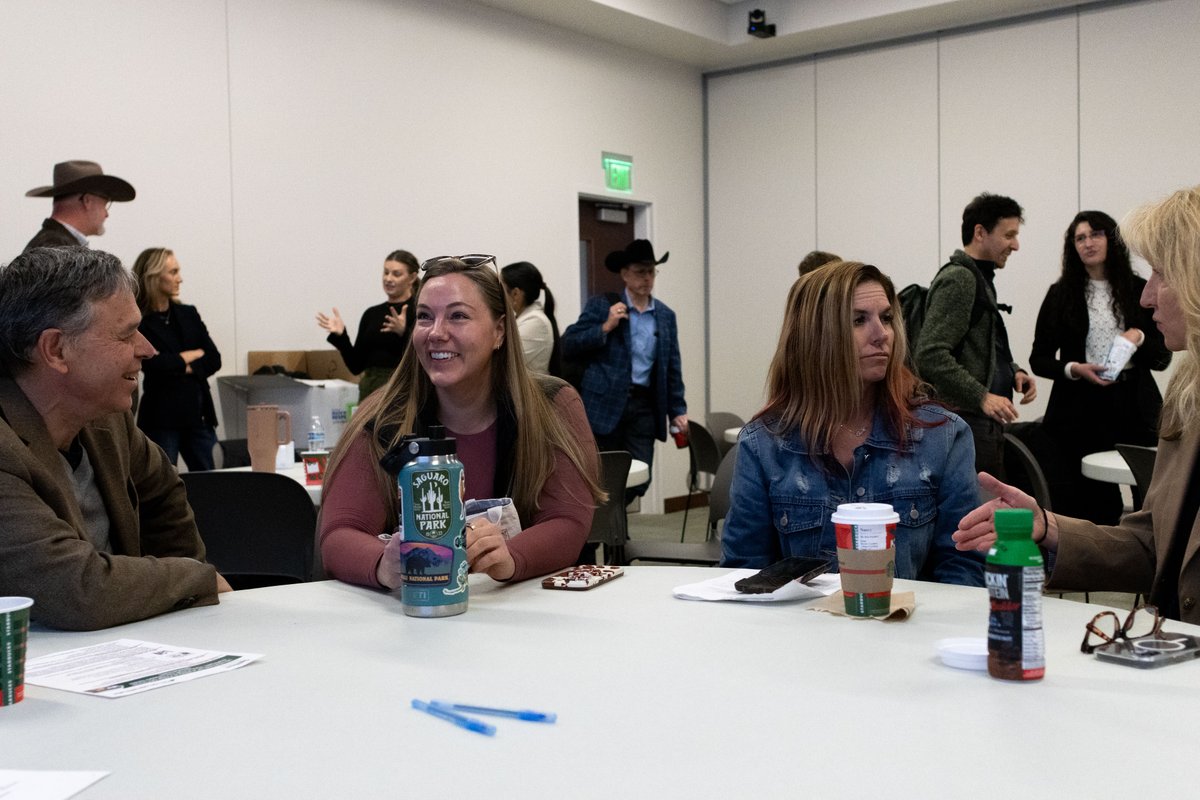 CSUAgNext's tweet image. This week, we welcomed our Industry Innovation Working Group to campus. Our team shared updates on recent and ongoing research, and we heard directly from industry partners about current challenges and needs in the animal agriculture industry.

Learn more: loom.ly/l1luhlk