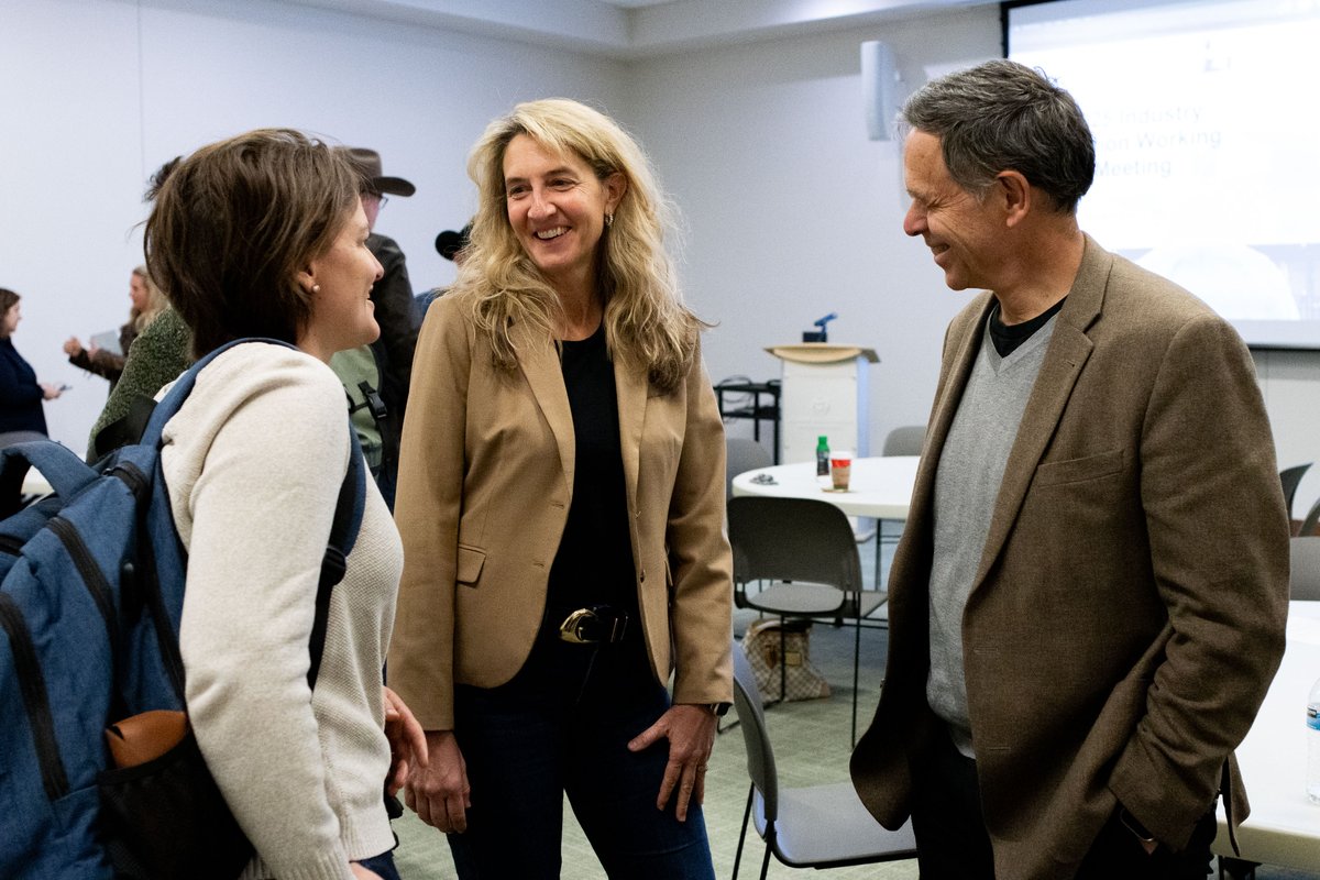 CSUAgNext's tweet image. This week, we welcomed our Industry Innovation Working Group to campus. Our team shared updates on recent and ongoing research, and we heard directly from industry partners about current challenges and needs in the animal agriculture industry.

Learn more: loom.ly/l1luhlk