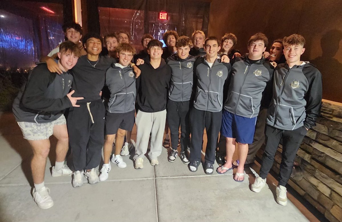 Thank you <a href="/WorkAtLazyDog/">Work at Lazy Dog</a> Highlands Ranch for providing the Senior dinner for <a href="/RCHSFootball1/">Rock Canyon Football</a> class of 26’!  Fueled by tradition, ready for the future!  Thank you for the memories🐆 #WGSD