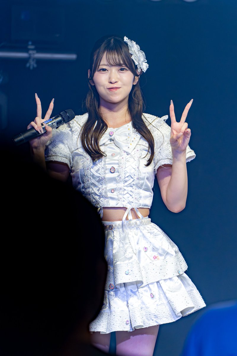 2025/11/08(土)☁#福岡ポケット
Departure of ME：MAYBE ME TOUR
(#メイビーME💗#全国ツアー✈)
#長野県出身 #高身長女子
#小顔 #丸顔 #卵肌 の #オーロラ姫
#赤色担当 #谷あやか🍓さん
ゆっくり体調整えて
いつもの #可愛い笑顔
が見れるのが楽しみです😊
#メイビーMEを広めたい 
#めびみZeppまでの旅