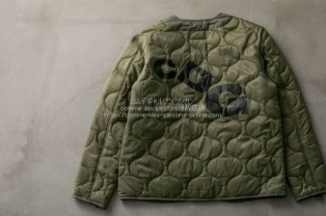 CDG × ALPHA INDUSTRIES ジップ式ライナージャケット-カーキー