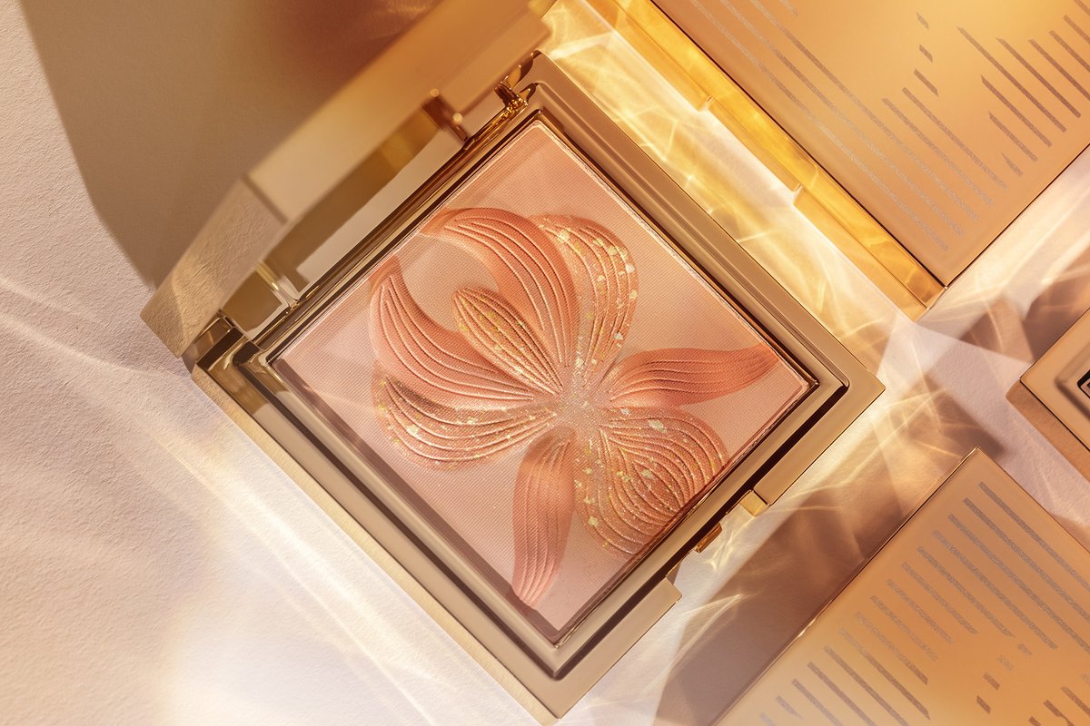 #シスレー
フォロー＆リポストキャンペーン

トリプルカラーの相乗効果で、顔立ちを引き締めながら、輝きと透明感をもたらすフェイスカラー「オーキッド ブラッシュ」。
3 オーキッド コーラル[現品]を、抽選で2名さまにプレゼント。

①@sisleyjpn をフォロー
②この投稿をリポスト