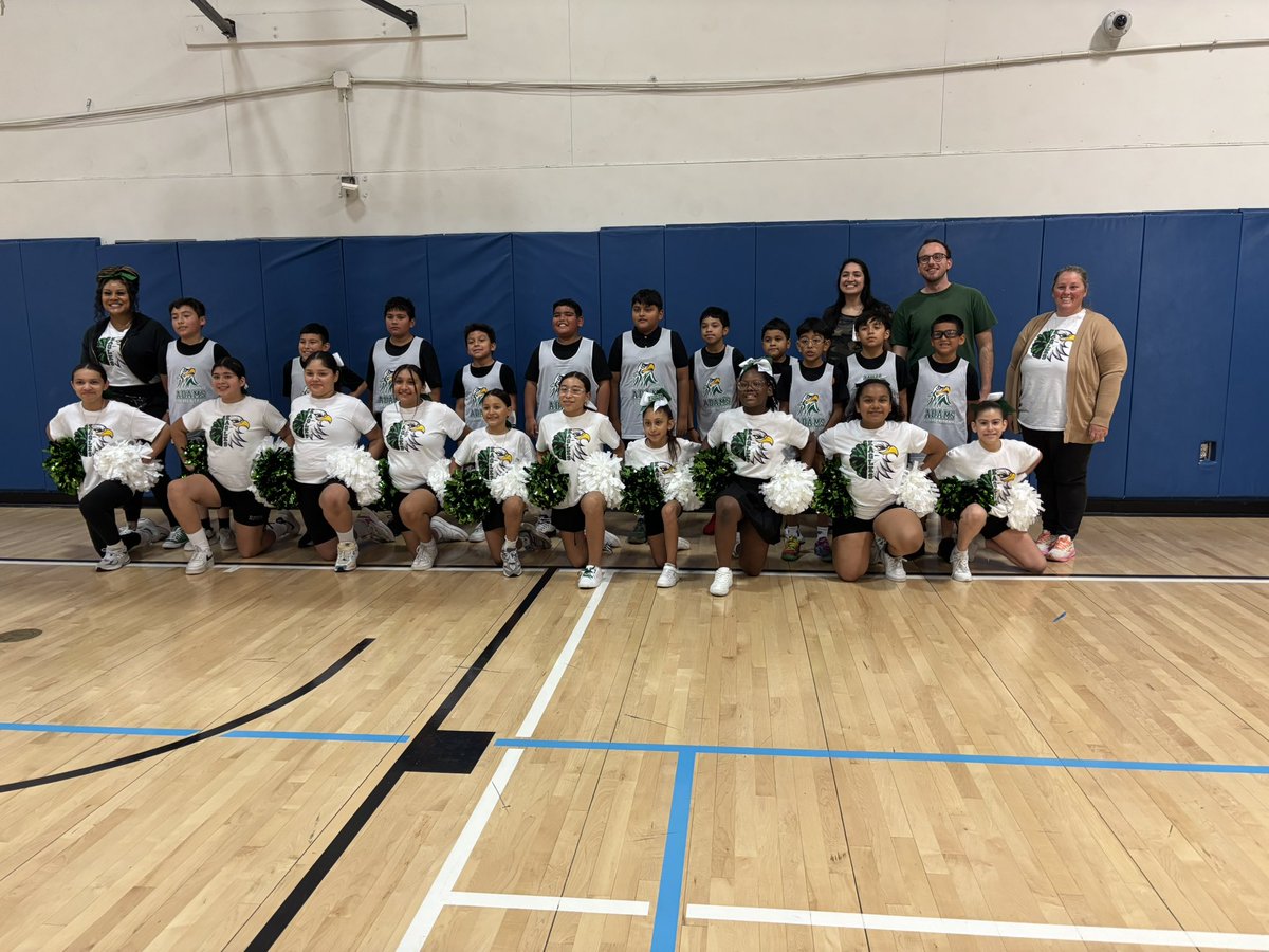 JQAEaglesDISD's tweet image. Shout out to our Boys and Girls Basketball teams who came home with the W!! First game of the season and starting off strong! Great job Eagle students, Coaches, and Cheerleaders! 🦅💚@Region1DISD @LauraRubioGarza @RubyGarzaDISD