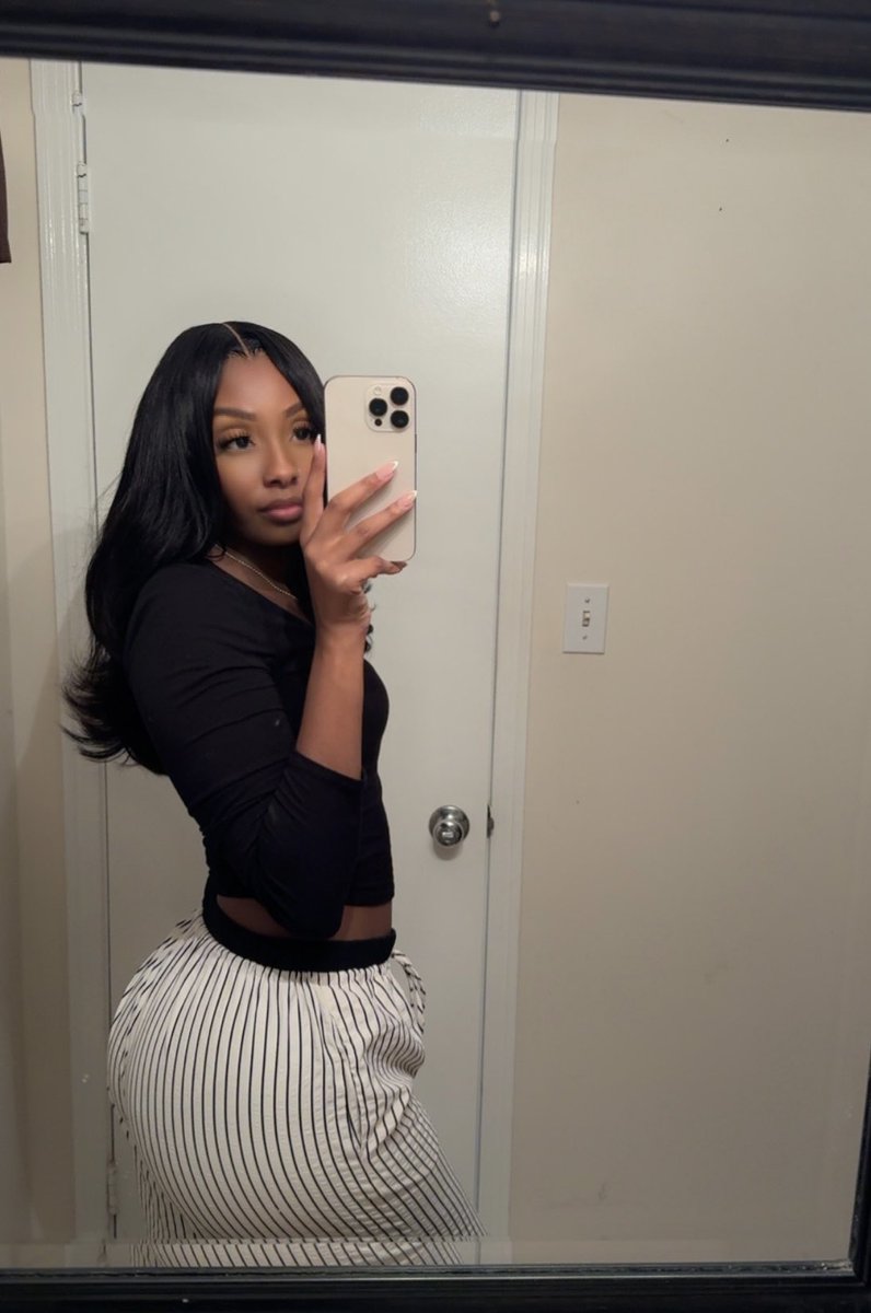 Mackenzie Renee’ (@queenkenzie__) on Twitter photo 