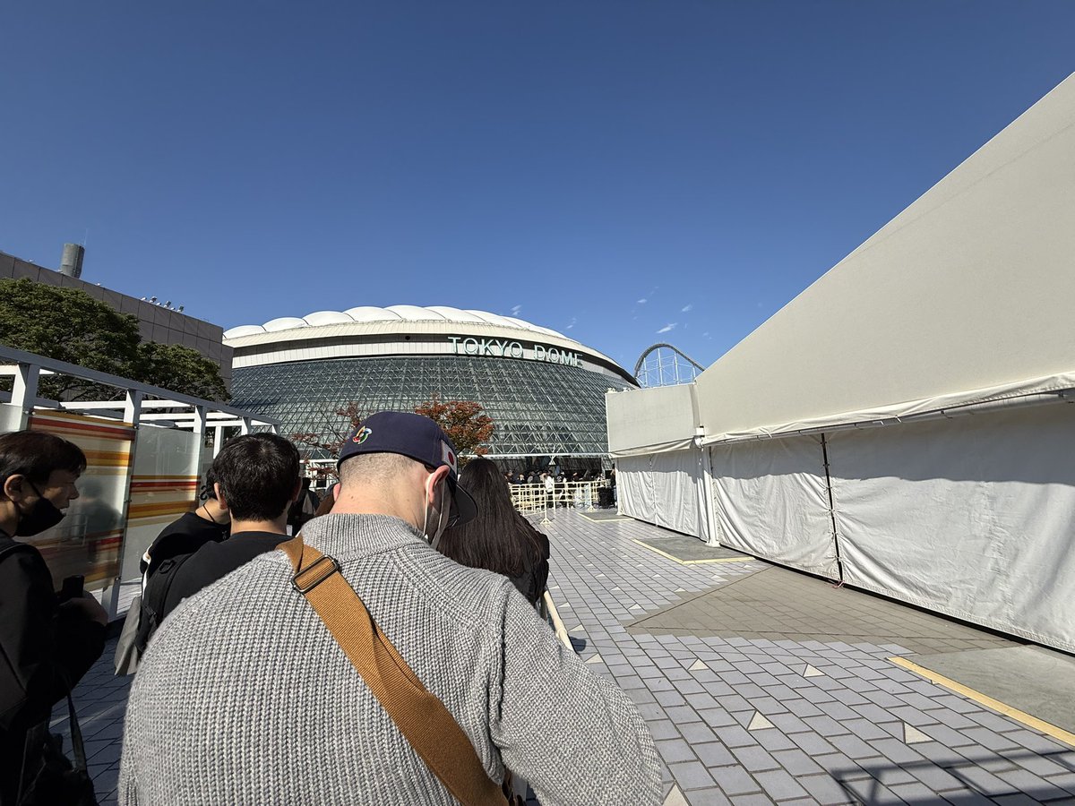 MaaaaGo08's tweet image. 試合前日物販。
当日相当混むだろうな