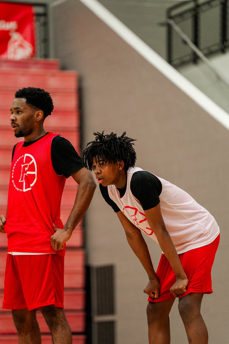 FairfieldHSBasketball tweet media