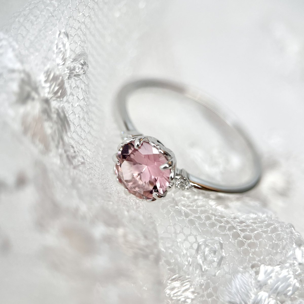 うっとり手元を眺めてしまいます☺️❤️ 素敵なリングをありがとうご