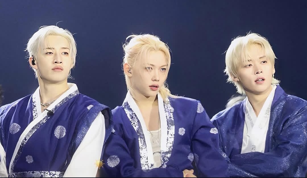 minhoadickted's tweet image. no les puedo explicar el AURA que destila esta foto, es demasiado poder para una pic