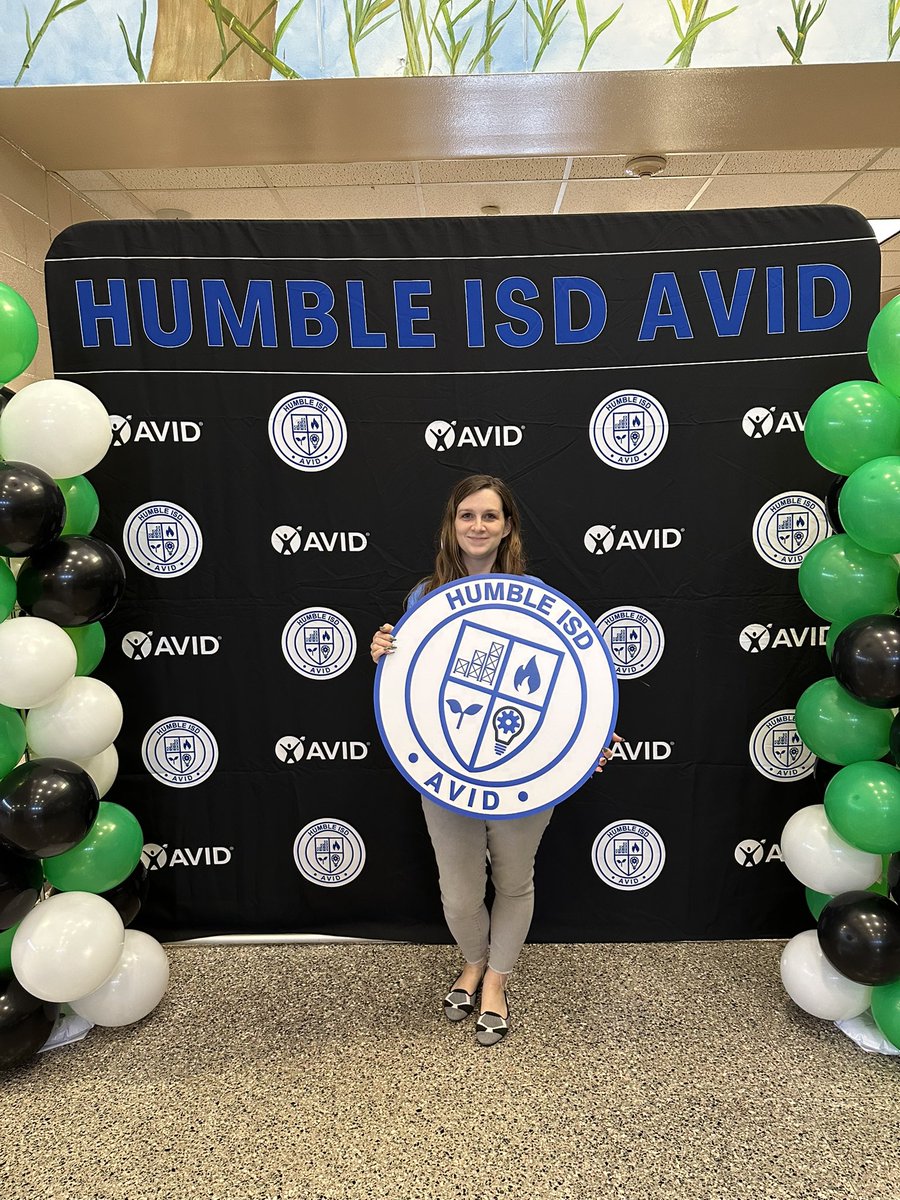 LMNtarySam's tweet photo. A huge shout-out to @MrsDowiesClass for putting on an amazing AVID night at @HumbleISD_WPE!
@HumbleISD_ADV @HumbleISD_AVID https://t.co/j9uw6D2EXM