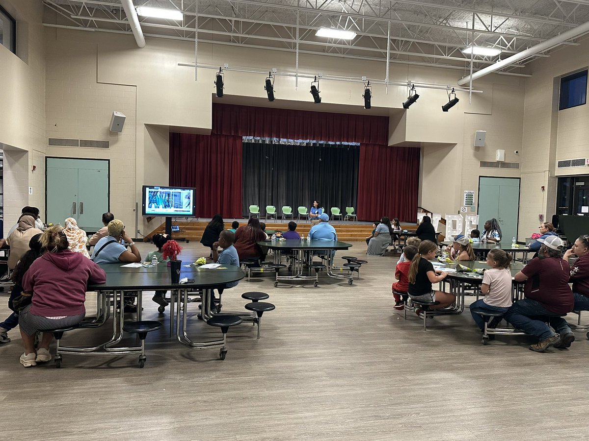 LMNtarySam's tweet photo. A huge shout-out to @MrsDowiesClass for putting on an amazing AVID night at @HumbleISD_WPE!
@HumbleISD_ADV @HumbleISD_AVID https://t.co/j9uw6D2EXM