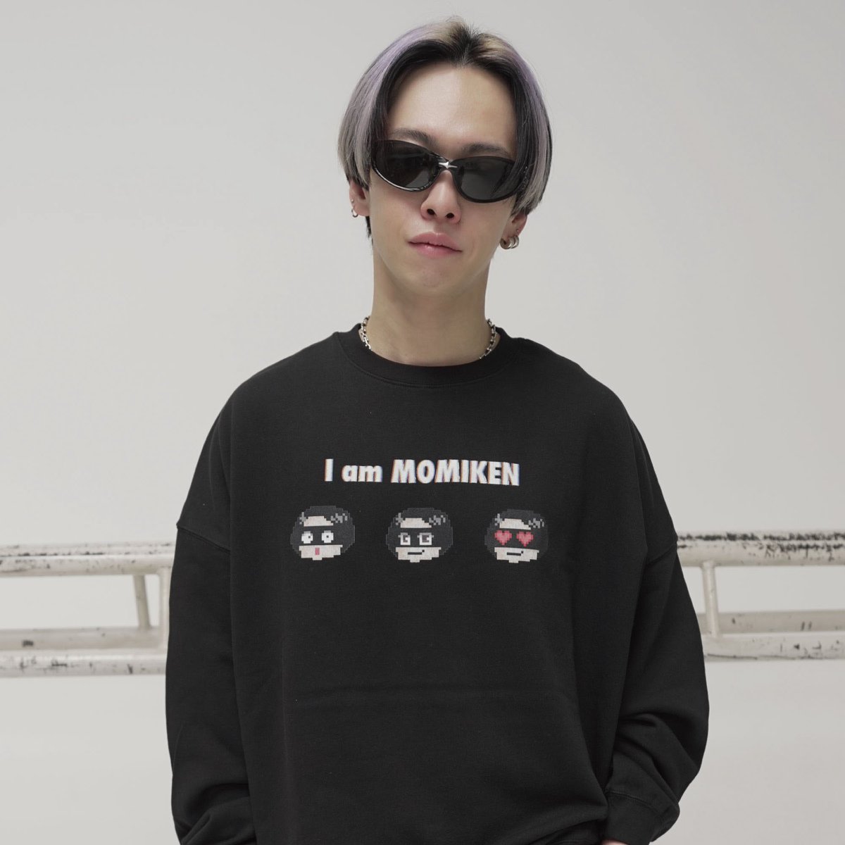 誕生日に何か面白い事出来ないか考えて 自らで自らのグッズを作りまし