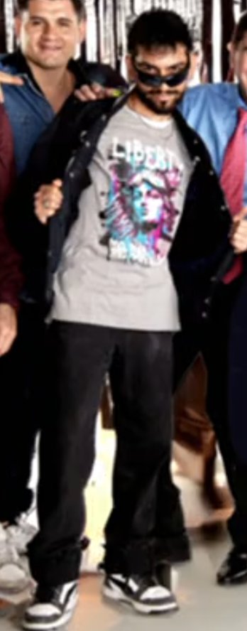 Serà o no serà,la persona que creo que es?Que piensan?O es mi imaginaciòn,ustedes saben de quien hablo.
#PapasPorSiempreof 
#papasxsiempre