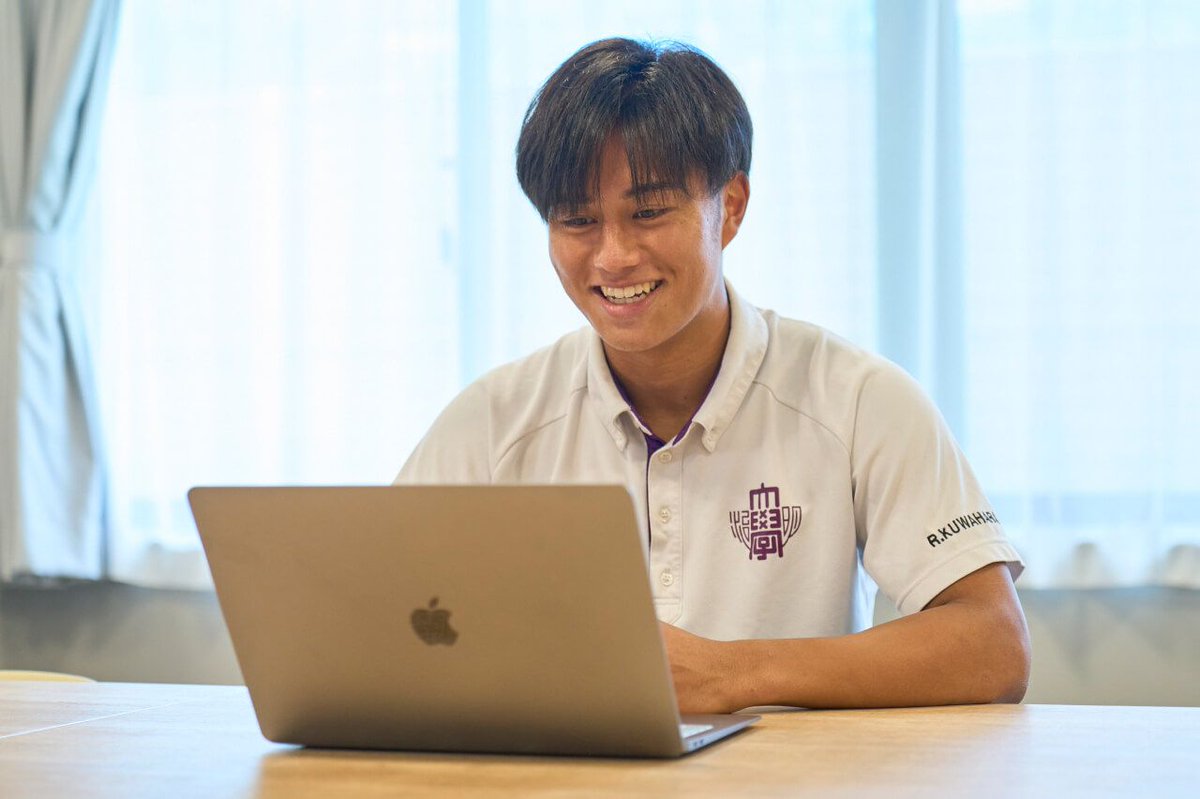 meidaisoccermng's tweet image. 🟣掲載情報🟣

『明治発、世界へ❗️』をビジョンに掲げて活動を行う、＃明治大学体育会サッカー部 の取り組みがDMM英会話「学校事例」に掲載されました。

今回の記事が、部活動を行う学生のモチベーションアップにつながれば幸いです💻💪

eikaiwa.dmm.com/school/solutio…

@DMMeikaiwa 
#DMM英会話
#MSM