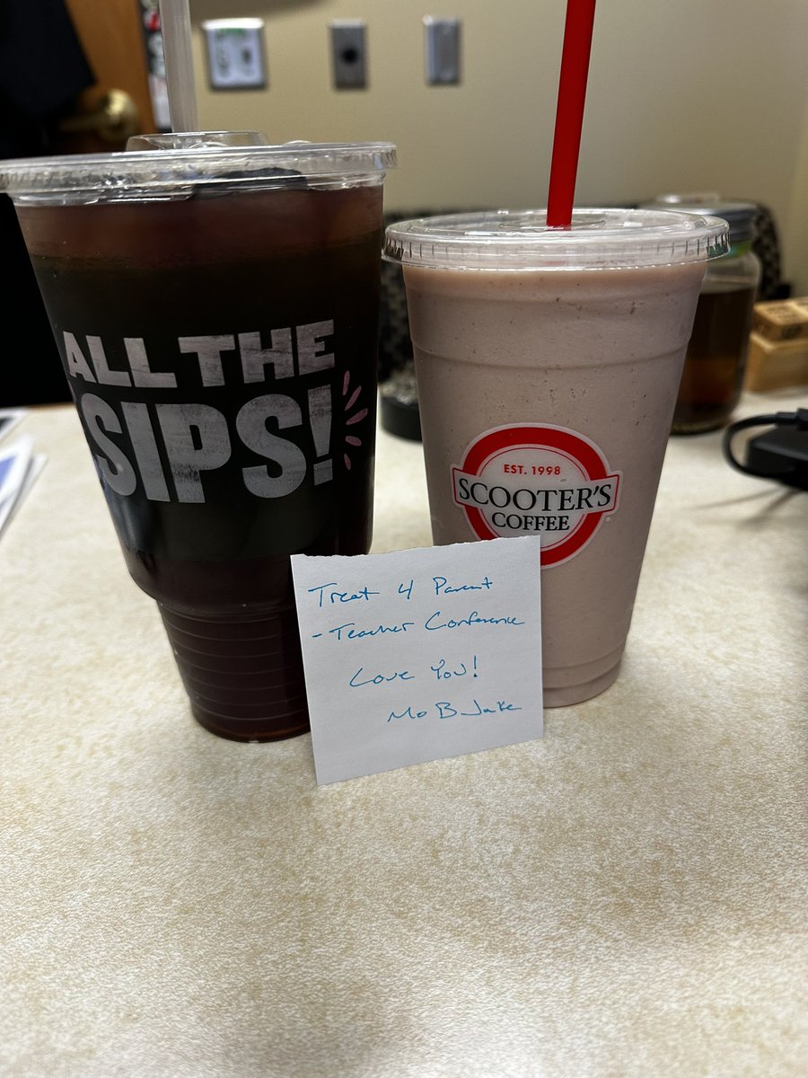 Gratitude Month, Day 13: Nice Surprises 
I came back to my office this afternoon to a wonderful treat!