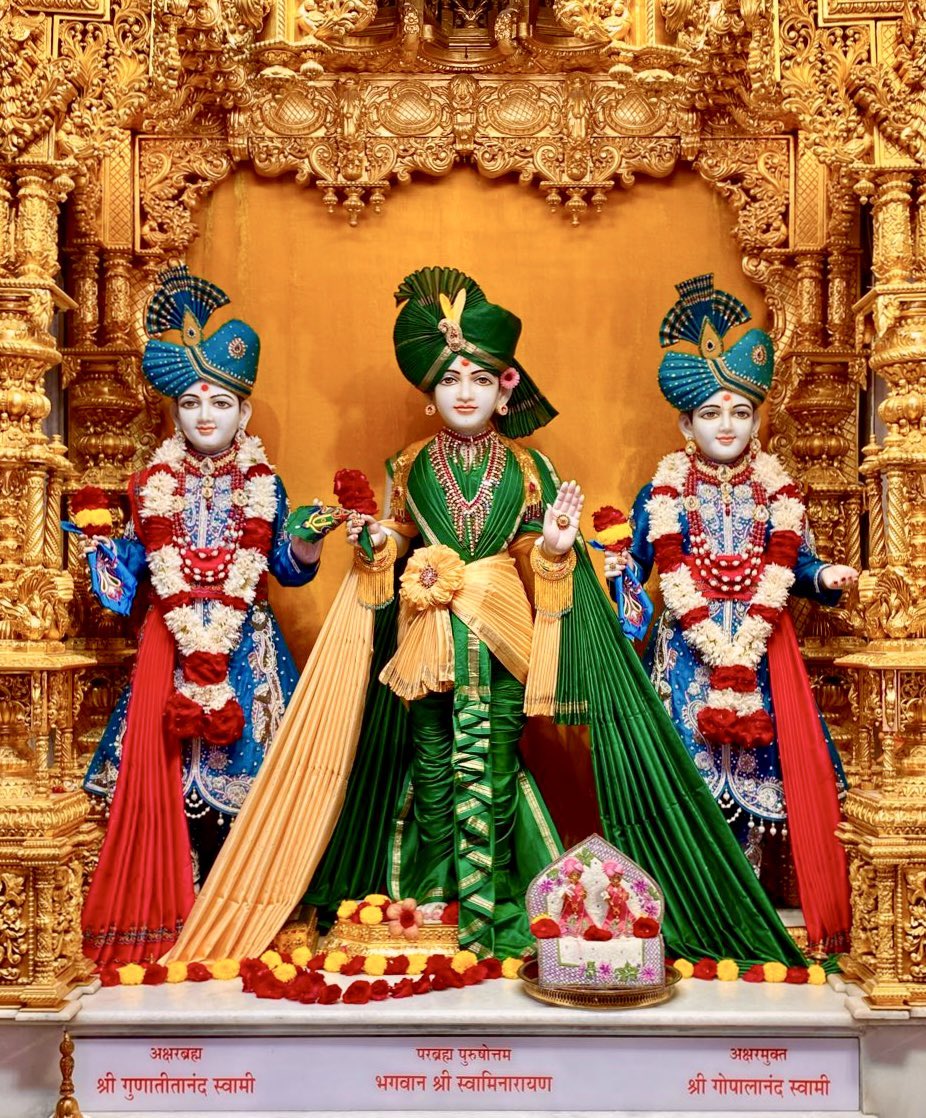 Have a blessed day😇
Jai Swaminarayan🙏

Tomorrow is Ekadashi🙏

(Ahmedabad mandir)