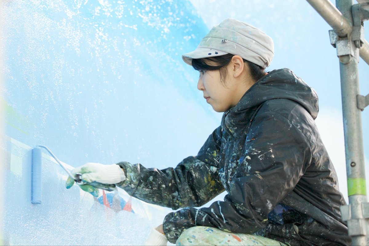 いよいよです！
11/16（日）12:00〜14:00 北千住マルイ2階ペディストリアンデッキ入口にて
銭湯ペンキ絵師田中みずきさんによるライブペイントを実施します
予約不要！観覧無料！
普段見ることの出来ない制作過程を真近で
見れるチャンスです✨

#銭湯 #ペンキ絵 #北千住マルイ
#足立区 #田中みずき