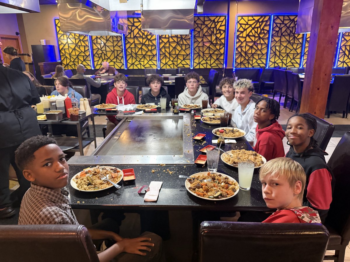 ScmsBb's tweet photo. Another successful 8th grade dinner for these young men at Tokyo Steakhouse in Smyrna. Love this group.#teambonding https://t.co/Mwc3NpLHpz