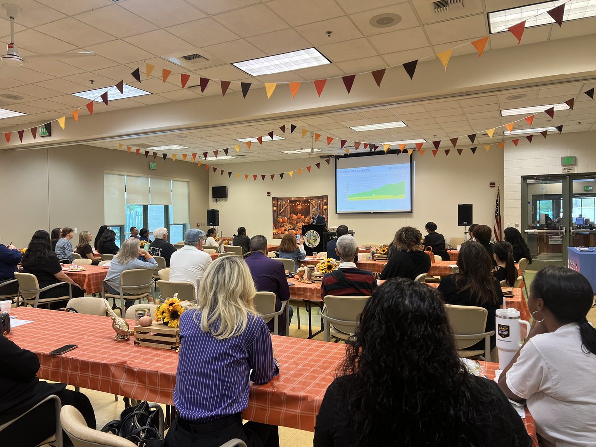 Another packed house at our Small Business Breakfast! Northwest entrepreneurs always show up ready to learn, connect, and lift each other up. ⭐️

Big thank you to our powerhouse speakers — Economist John Restrepo, Principal/Owner of RCG and COO Maggie Saling of StartUp NV!