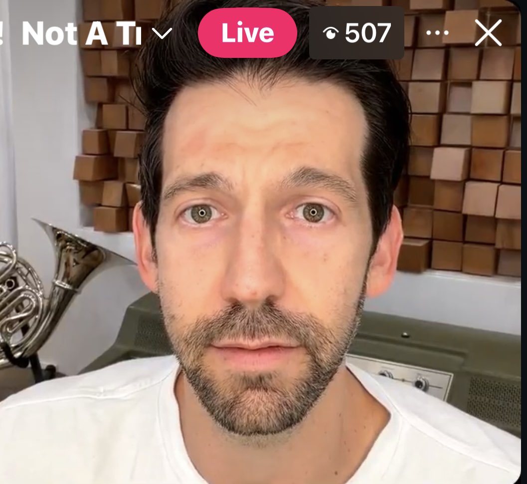 leafiebasil's tweet image. he reminds me of a small animal