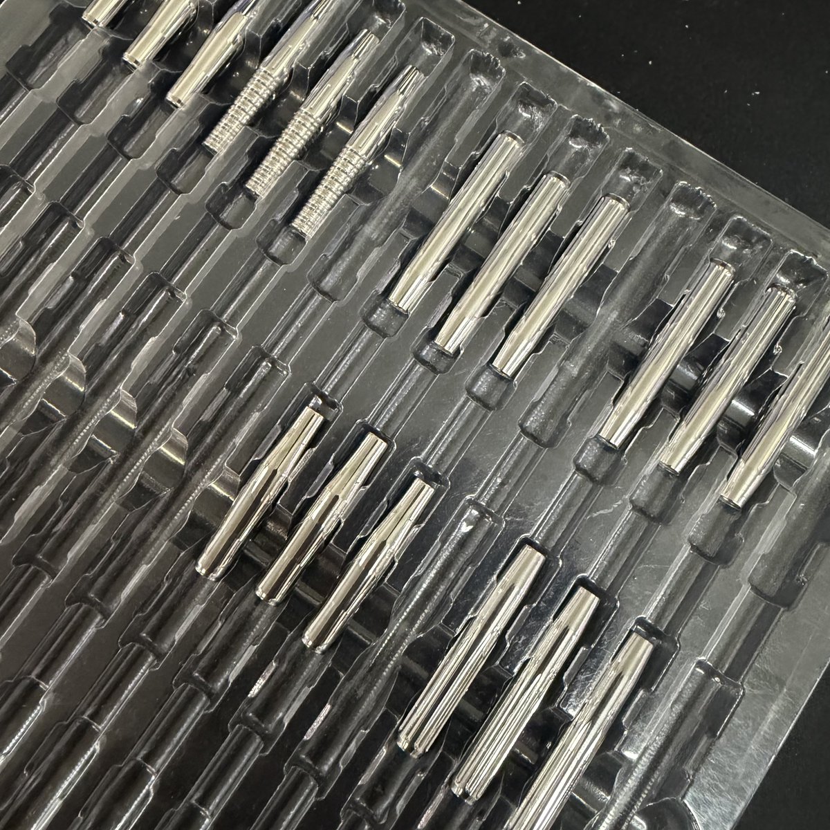 今年のBLACK FRIDAYは

【CPO】

です‼️

普段よりもお得に‼️

もちろんオーバーホール済みで

ピカピカの綺麗な状態(๑•̀ㅁ•́ฅ✨

一度には🆙できないので

予定してる分は順番にあげていきます🫡

毎日チェックしないと逃してしまいますよ🤗

#JOKERDRIVERULTIMATE
#JOKERDRIVER
#三矢研