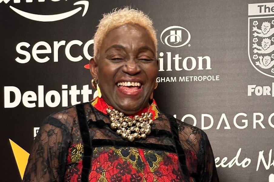 TheVoiceNews's tweet image. ‘Patients called me the N-word. But I refused to give up my dream’

Windrush generation nurse Allyson Williams MBE shares her powerful story of resilience and overcoming racism on her journey to becoming a top NHS midwife in a recently published memoir

By @S_Fleary1…