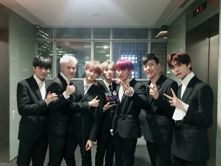 witty_wine's tweet photo. Baby blue being released on 14th November, the anniversary of Monsta X 1st win makes me emotional bye https://t.co/absqI5XclN