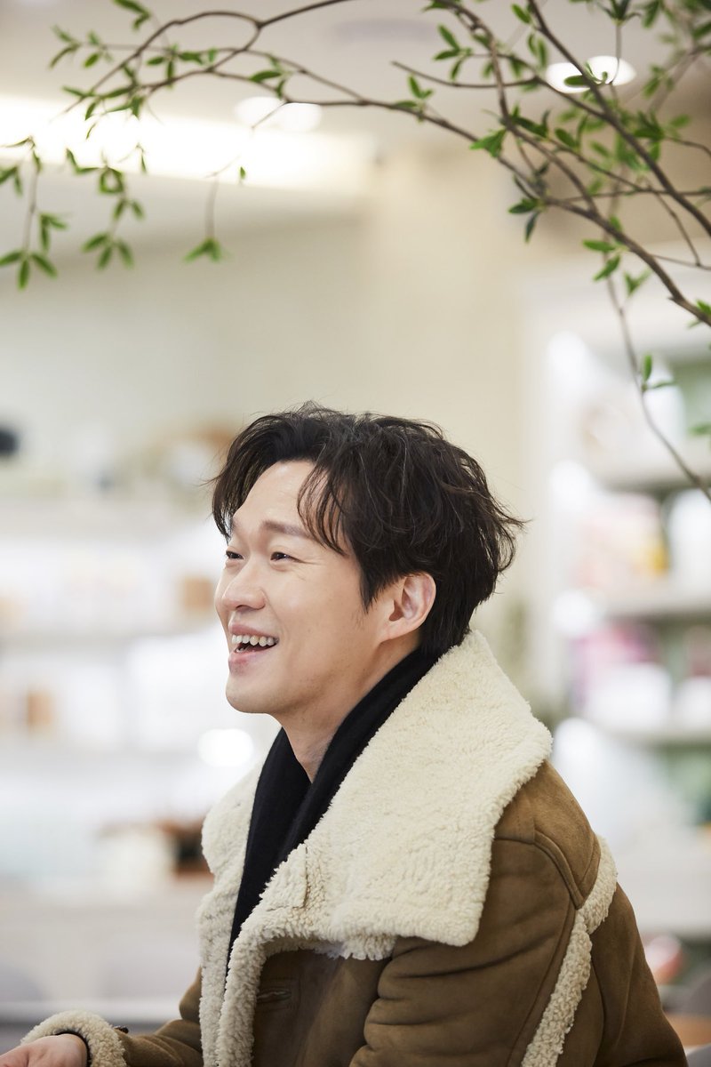 동규 보고싶다내요ㅋ 웃을 때 ㅈㅉ 커염짐