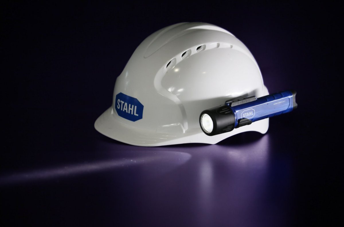 rstahlgroup's tweet image. 🔦 When every hand counts: The R. STAHL 6141/12-2S LED hand lamp delivers Zone 0/21 safety, 120 lm, IP68 waterproofing &amp;amp; up to 50 h runtime. Hand, helmet, or belt – reliable light wherever you need it. Never lose sight, even in the dark. #ExplosionProtection #Safety #LED