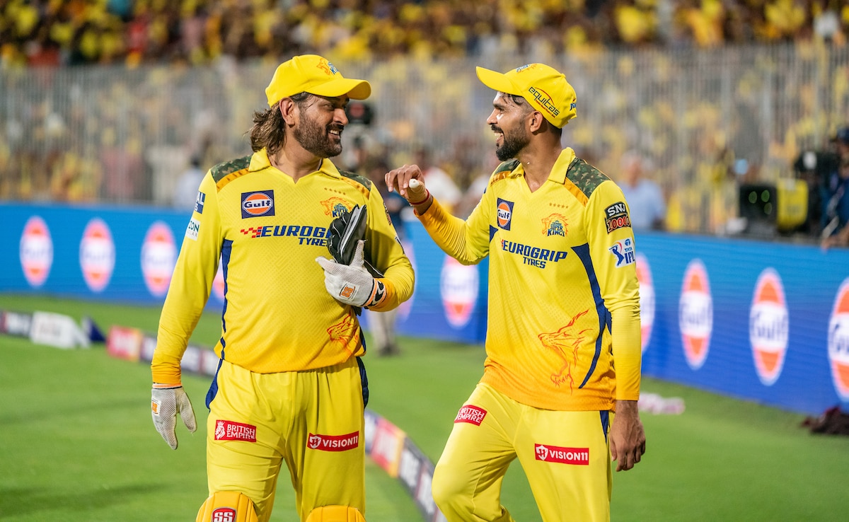 🚨 IPL CSK UPDATE 🚨 

Deepak Chahar and Glenn Maxwell these two players will be a priority from CSK..🟡!!

#CSK <a href="/ChennaiIPL/">Chennai Super Kings</a>