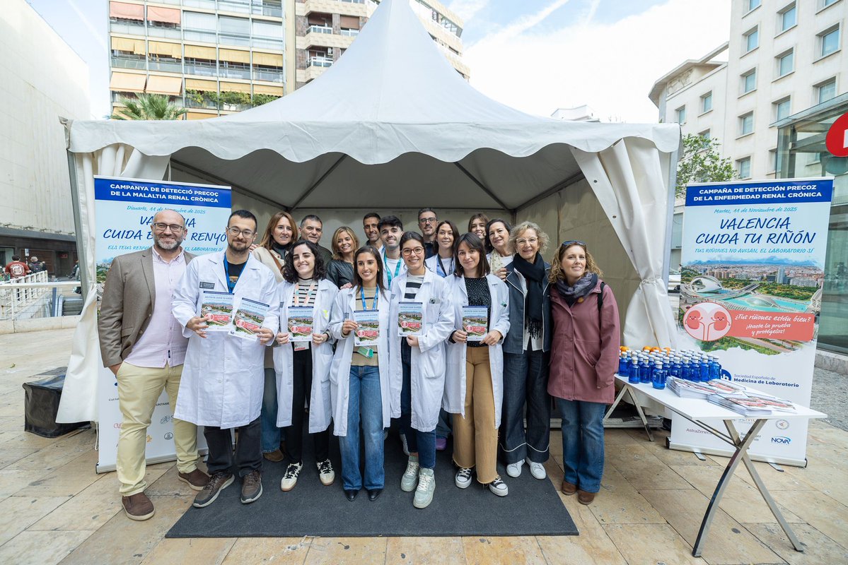 Semedlab's tweet image. 📌 La Sociedad Española de Medicina de Laboratorio #SEMEDLAB celebra la actividad “Valencia cuida tu riñón”, con el fin de acercar la actividad del Laboratorio Clínico a la ciudadanía de la Comunidad Valenciana mediante el análisis en sangre de su función renal 🩸