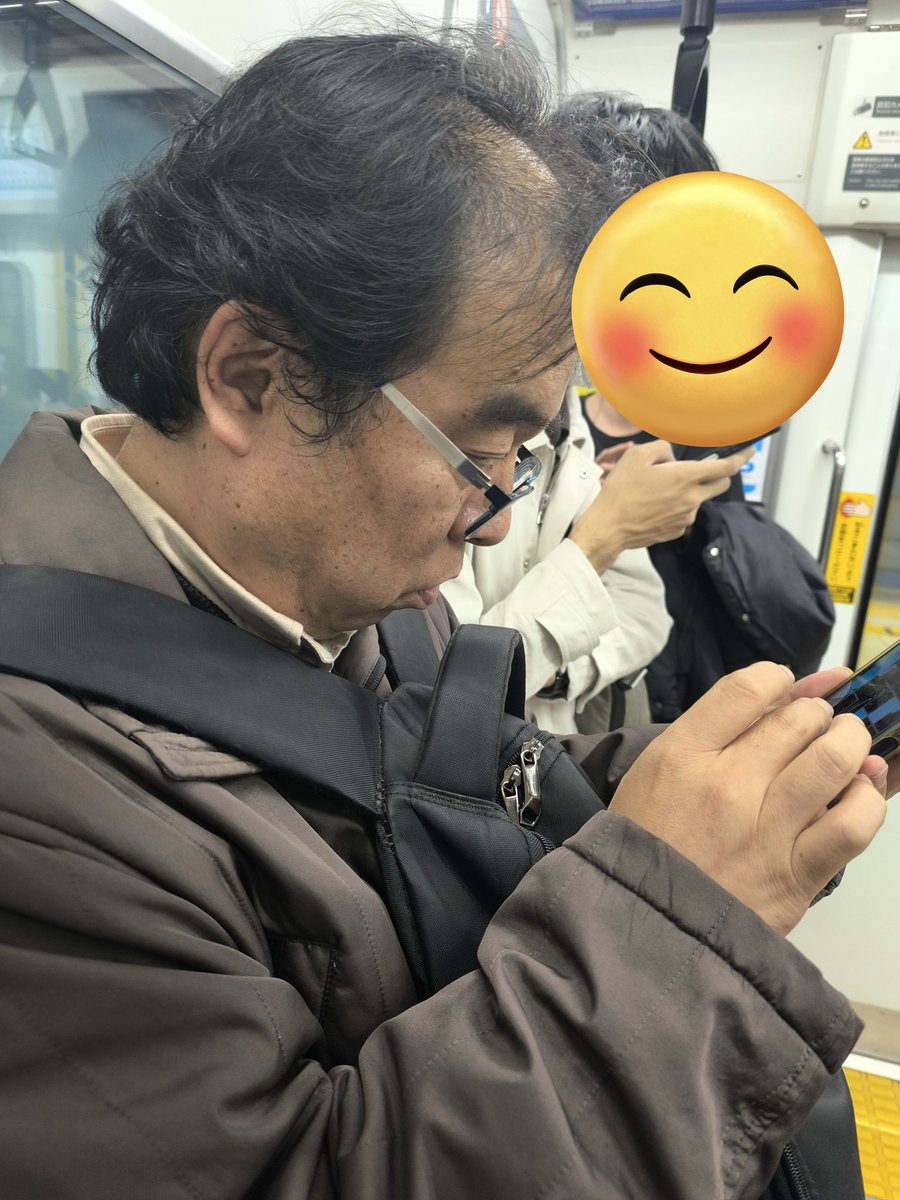 conmiestan's tweet photo. 人の手潰して来て謝りもしない社会不適合者 https://t.co/wTzGXzqLWi