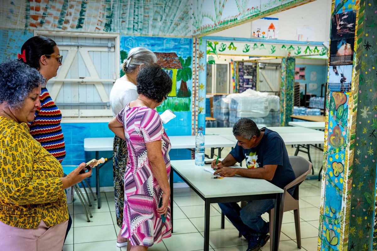 La CINOR – Terre Durable | #Sécheresse à Sainte-Marie
Le secteur de l’Espérance est touché par des coupures d’eau liées à la sécheresse
Face à la durée de la pénurie, une distribution de bouteilles d’eau potable est mise en place.