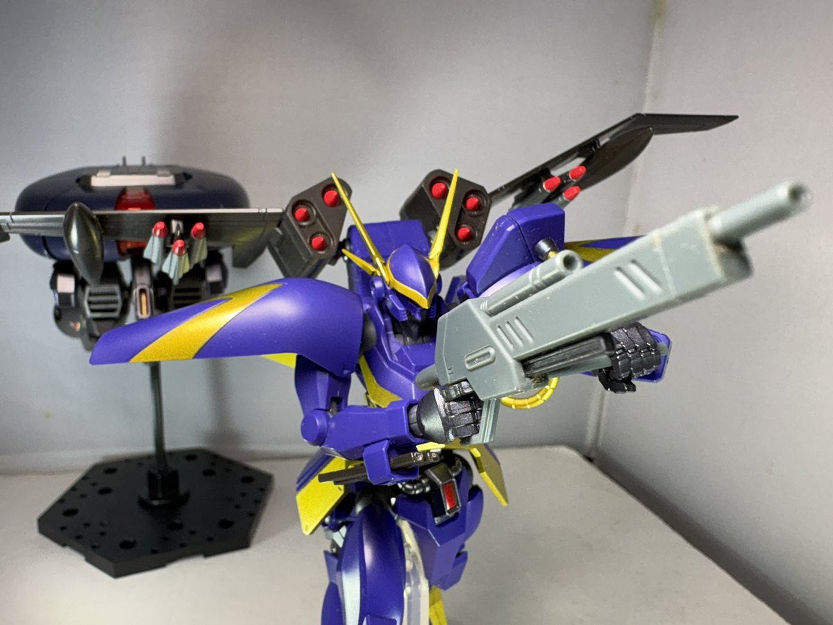 daizenga's tweet image. #ROBOT魂 #機甲戦記ドラグナー

アッシマーとリゼル探してたら
ファルゲン・マッフ
出て来たので撮影📷✨

オリジナル世界観では
初期の制空権を維持し続けたMA

Z系が完成するまで
鹵獲したアッシマーと共に戦い続けた

しかしコストが高く
乗りこなせるパイロットも少なく
主力には選ばれなかった…