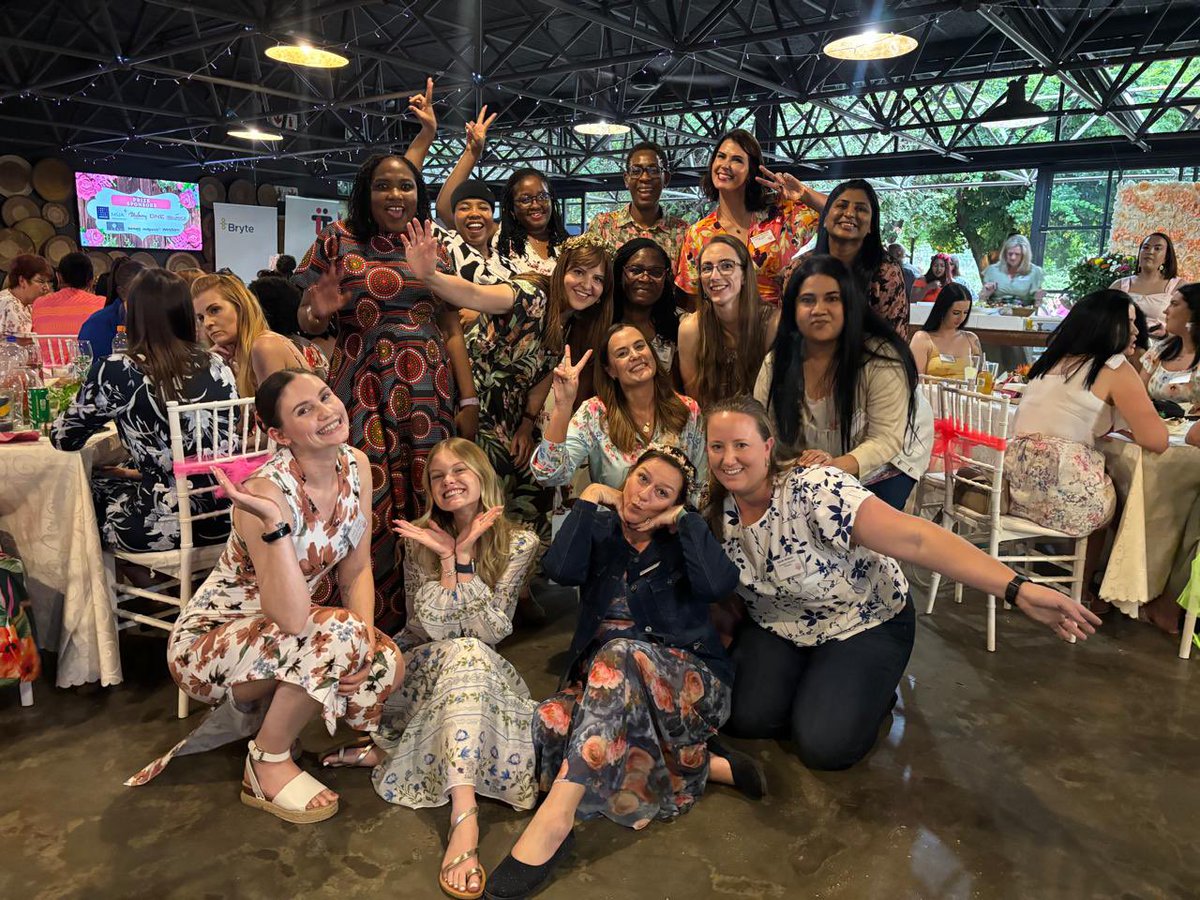 Camargue ladies representing and enjoying a beautiful day out at the GWII Secret Garden event yesterday.