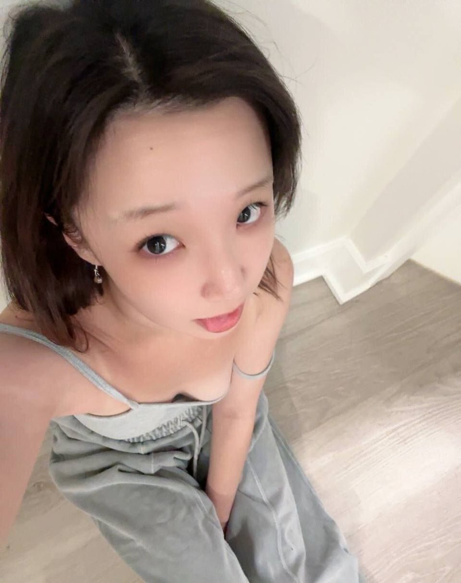 Wunnabe1's tweet photo. 👅 https://t.co/afh1lDva4o