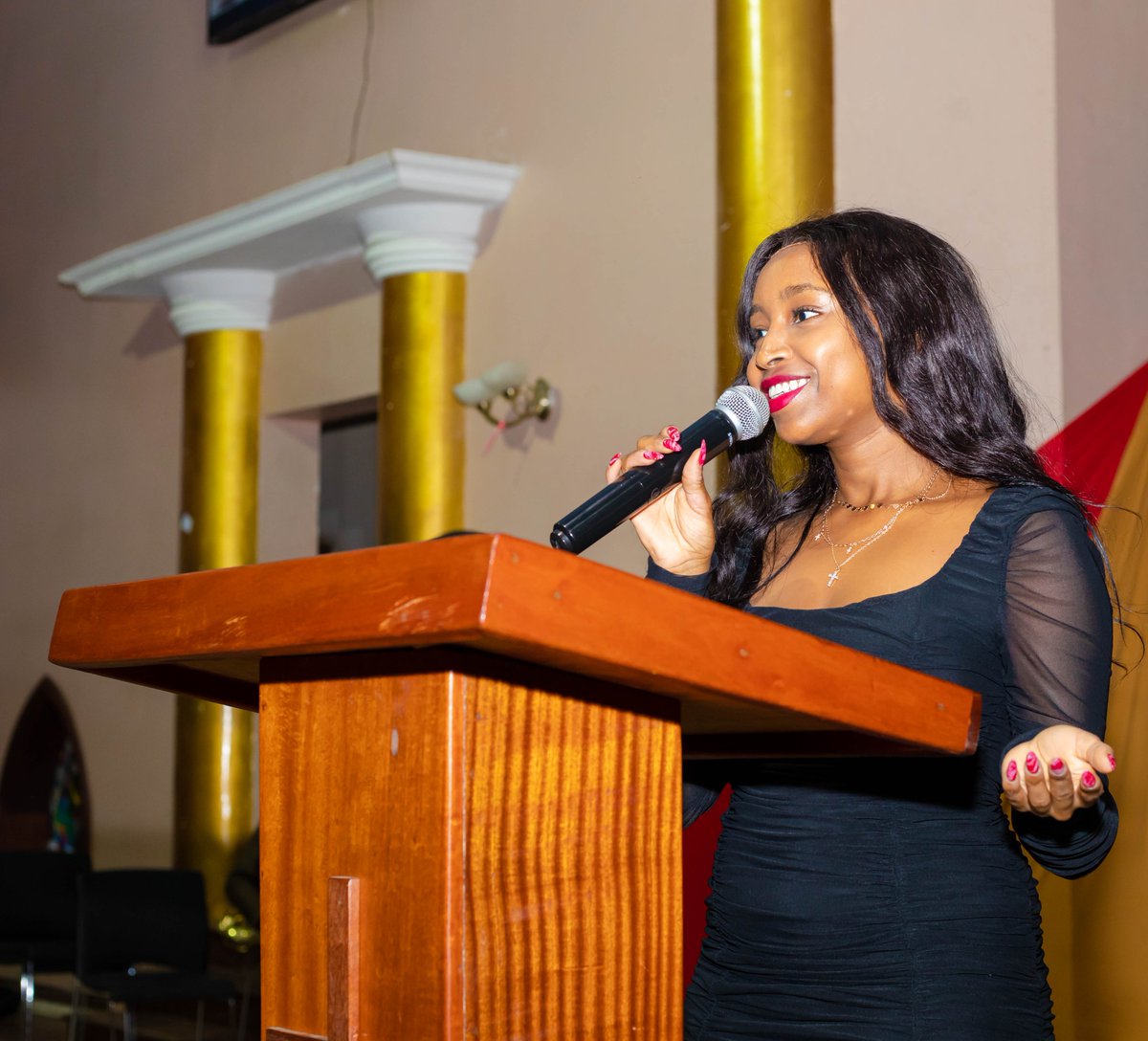 eMobilis's tweet image. We’re honoured to have @KatrinaMuchemi, Lead Data Scientist for Sub-Saharan Africa at @BAT as one of our keynote speakers.

Her work in AI &amp;amp; advanced analytics is transforming how businesses across 20+ markets make data-driven decisions.

#codewithAI #proudlyemobilis #eMobilis